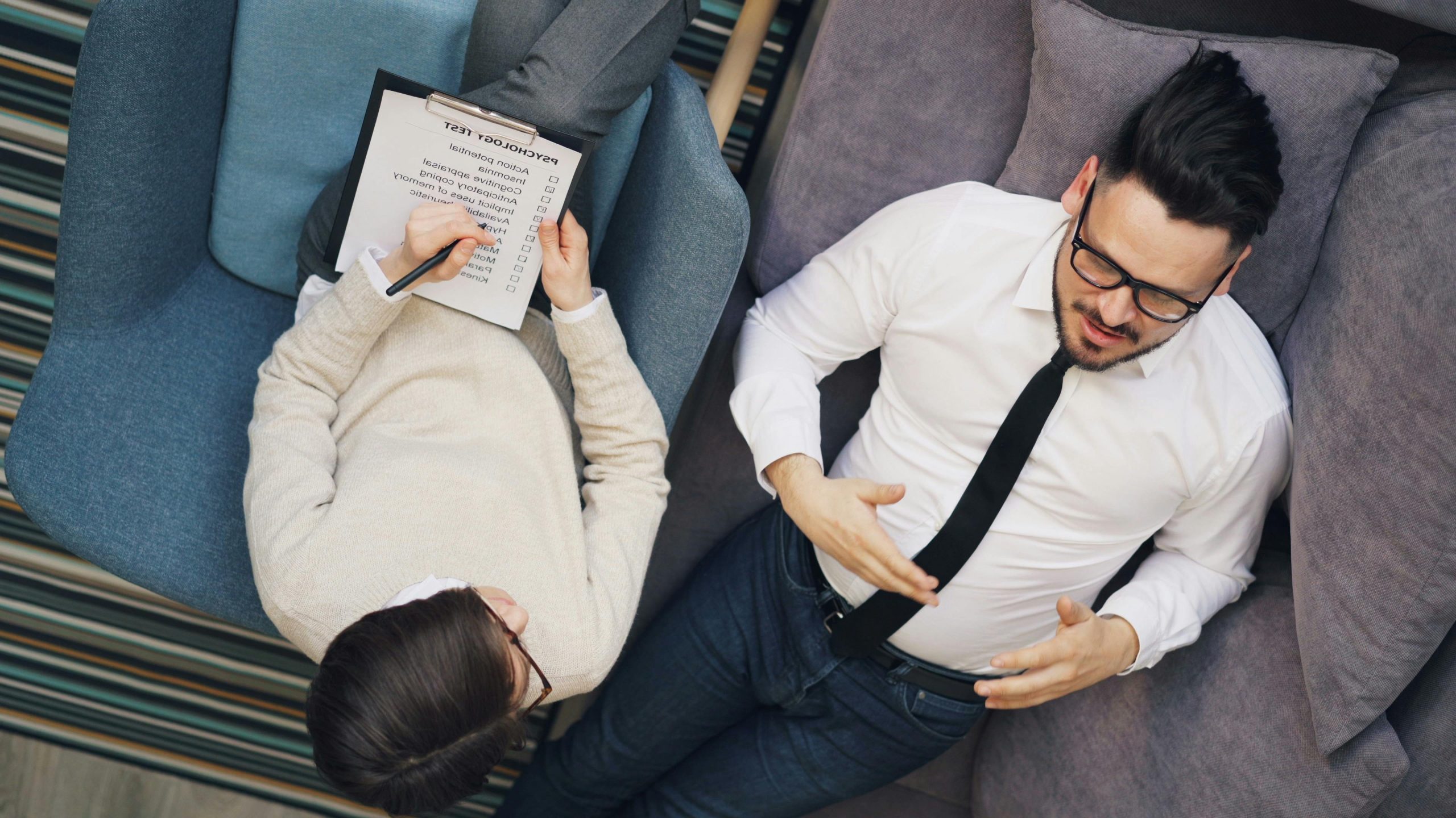 Rolul psihoterapiei pentru depresie și al terapiei cognitiv-comportamentale în procesul de vindecare